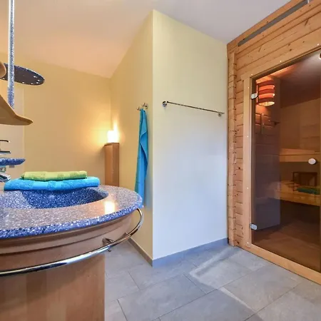 Feriehus Seestrand - Mit Sauna Kölpinsee