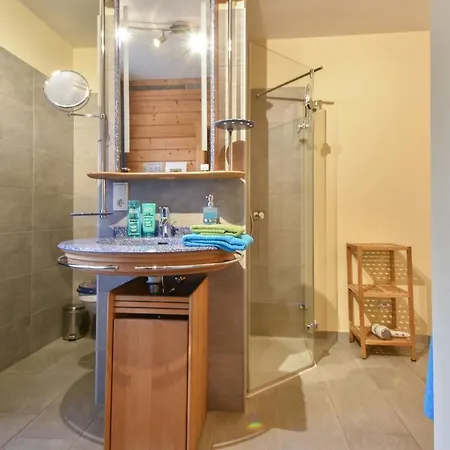 Seestrand - Mit Sauna Feriehus Kölpinsee